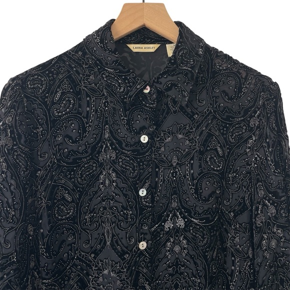 Laura Ashley VTG Button Top M Black Silk Velvet Burnout Witchy Whimsy Goth Vamp - Picture 5 of 16